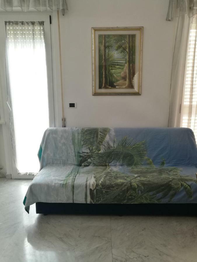 Casa Santa Gemma Apartment Камайоре Екстериор снимка